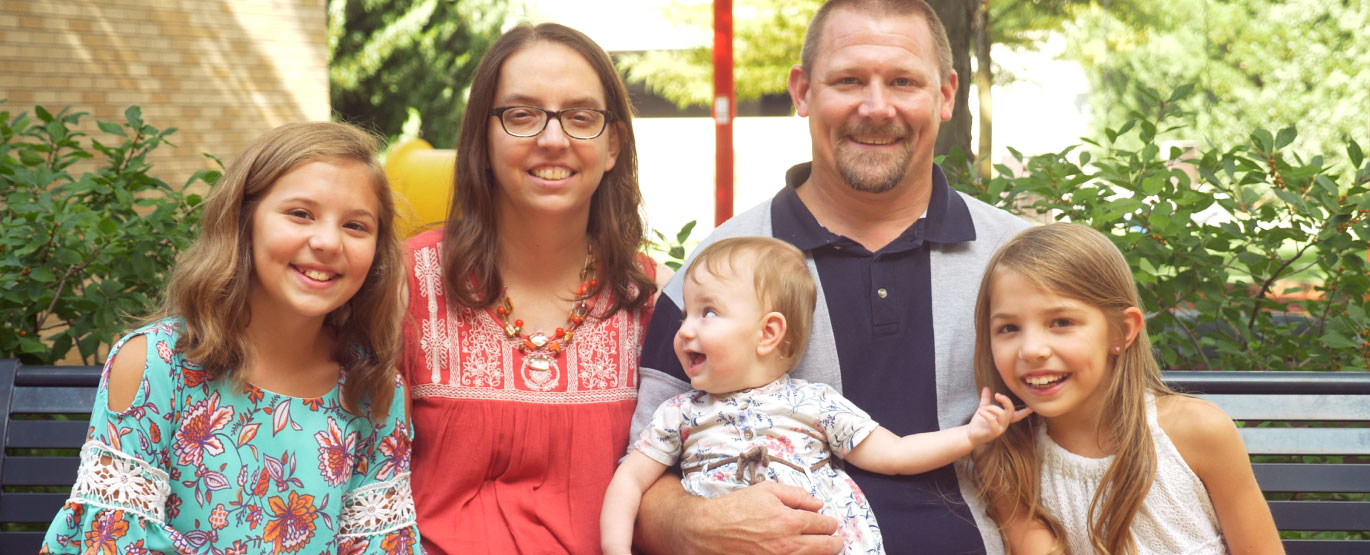 FamilyTestimonialsWebheader